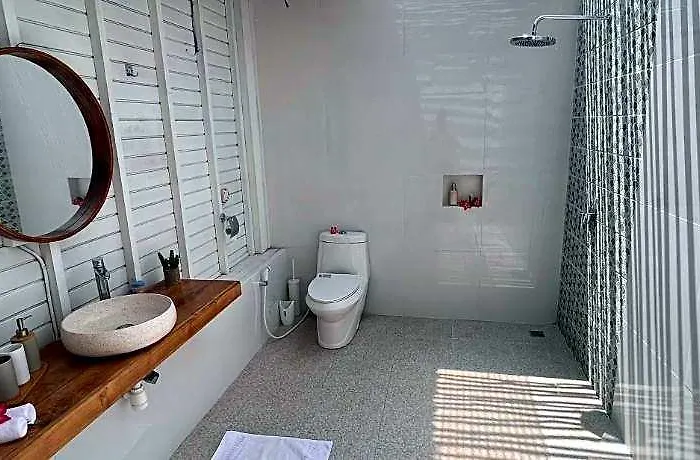 Hotel The Kubu221 Ceningan 3*