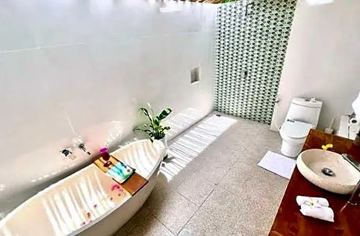 The Kubu221 Ceningan 3*