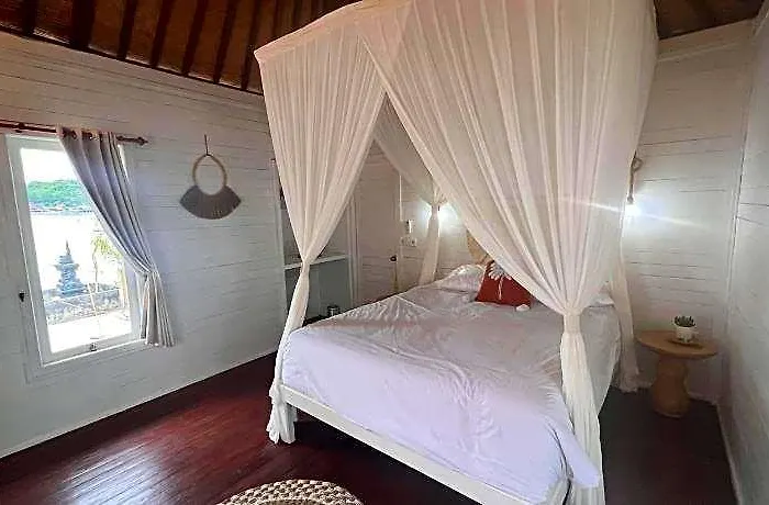 The Kubu221 Ceningan 3* Nusa Lembongan