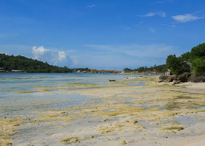 Hotel The Kubu221 Ceningan Nusa Lembongan